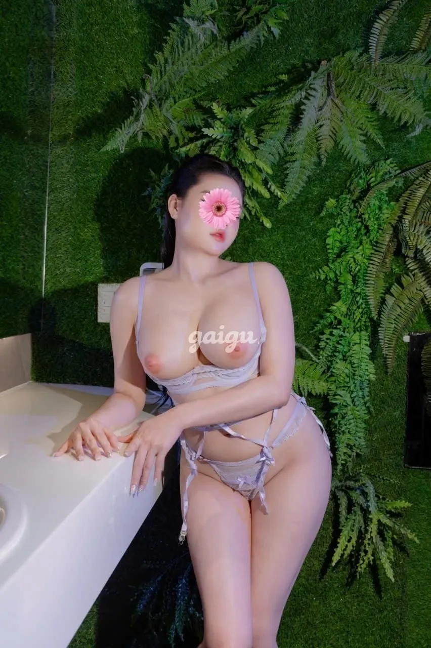 Mây Mây_ Siêu phẩm gái xinh, body cực nuột - vào gaigu.link khi bị chặn - Gái gọi 777