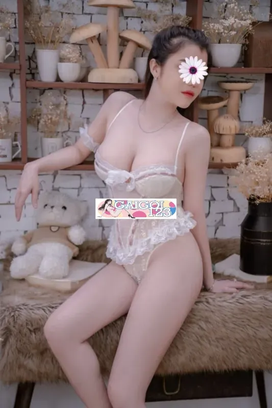 (Ngừng phục vụ)Linh Chi – Nhan Sắc Đẹp Tuyệt Trần – Thân Hình Siêu Mẫu Cực Nóng Bỏng - Gái gọi 777