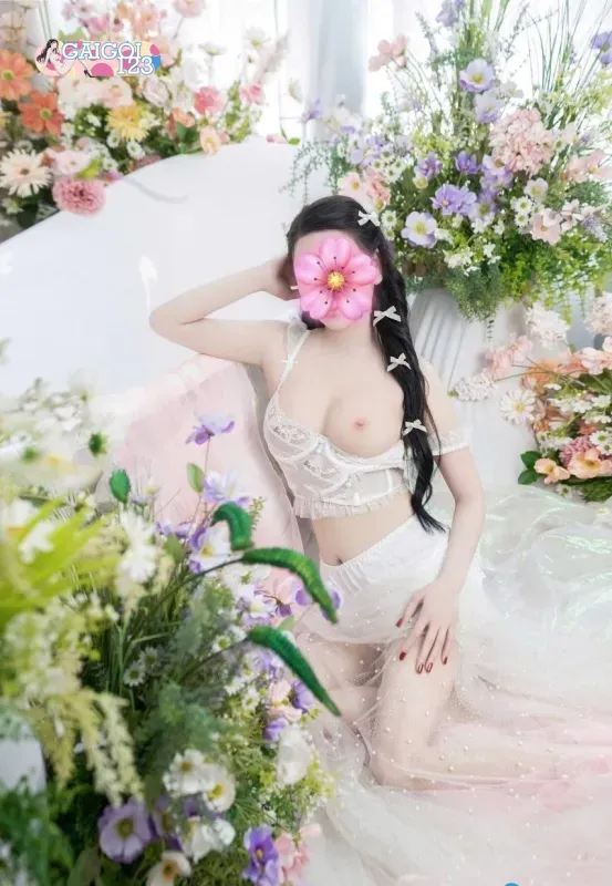 (Ngừng phục vụ)❤️ TRANG ANH❤️ - Bé Teen xinh dâm - Body quá ngon - Service ngon - Gái gọi 777